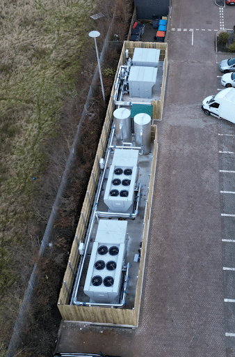 Cascade heat pump system