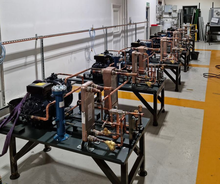 Refrigeration compressor