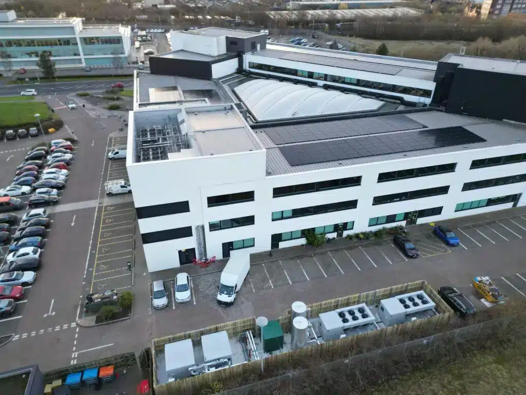 350kW cascade heat pumps